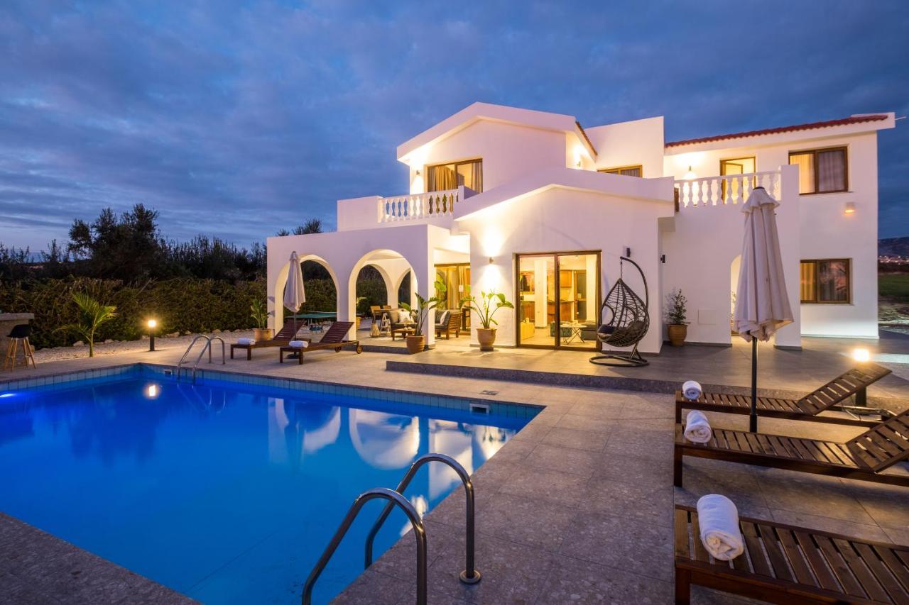 Cocoon Luxury Villa In Coral Bay-3 Min To Beach Péja Eksteriør bilde