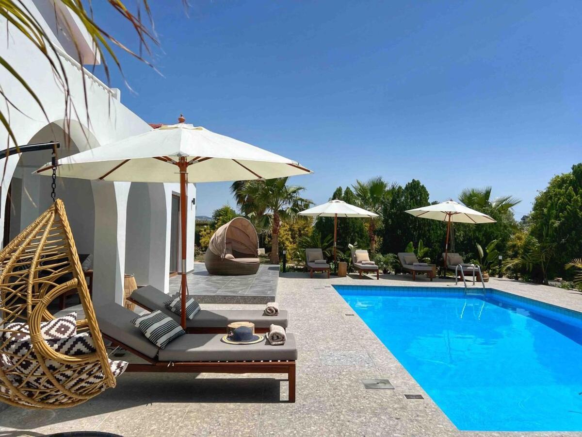 Cocoon Luxury Villa In Coral Bay-3 Min To Beach Péja Eksteriør bilde